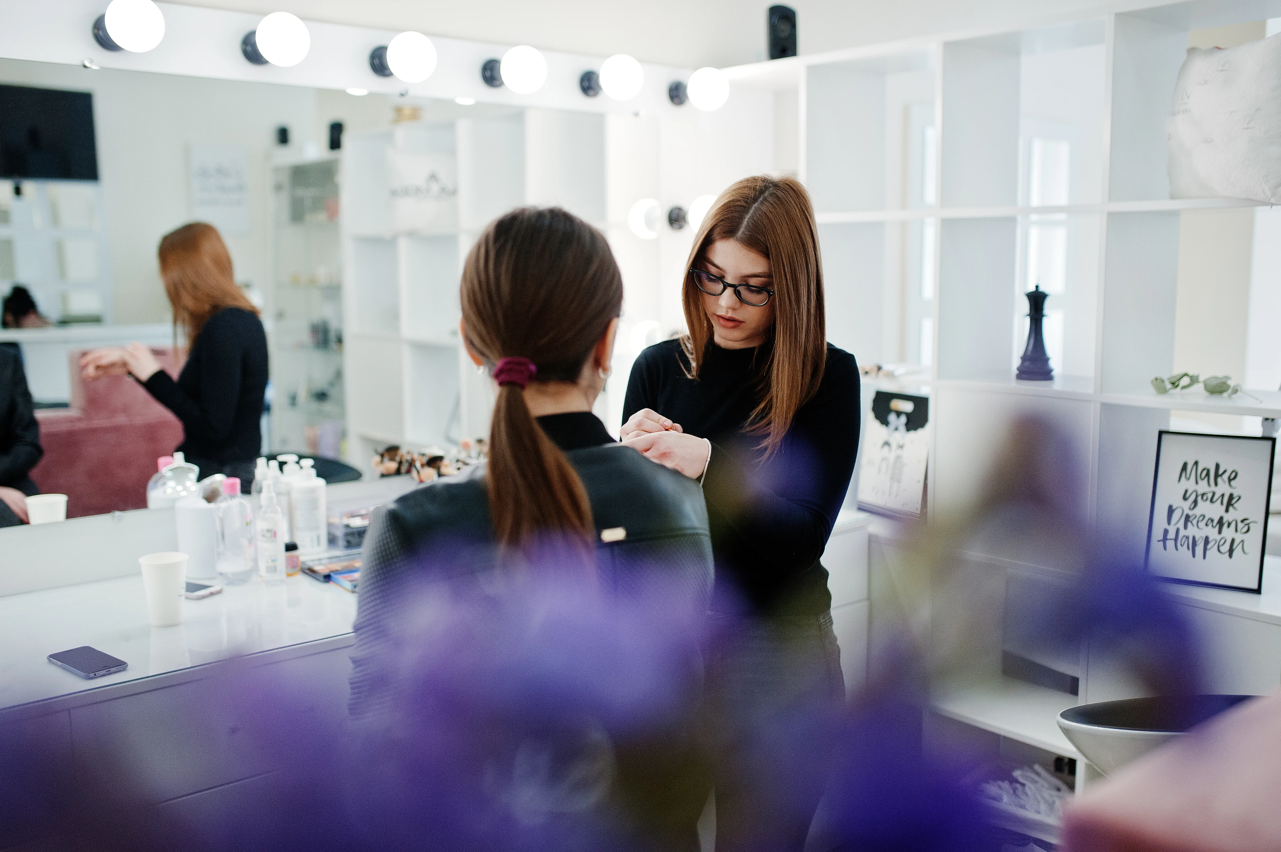 ladies beauty parlour in nanganallur
